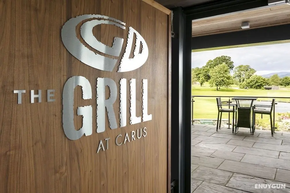 The Lodge Rooms @ Carus Green - Yerinde Yemek