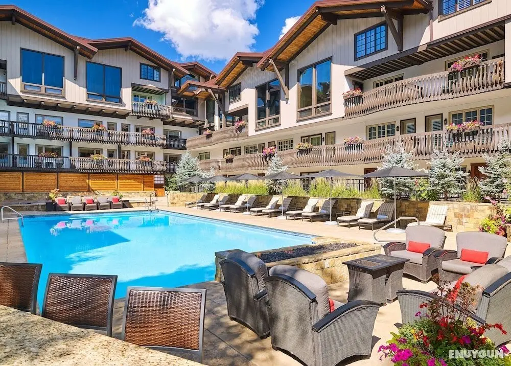 The Lodge at Vail, A RockResort - Havuz