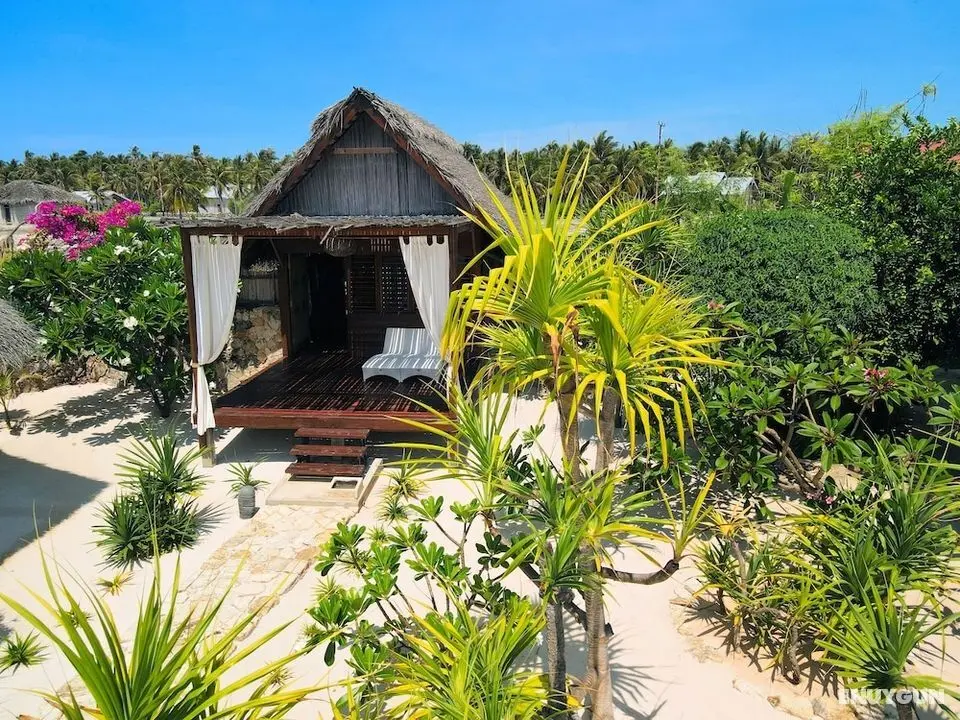 Loedi Bungalows Rote - Oda