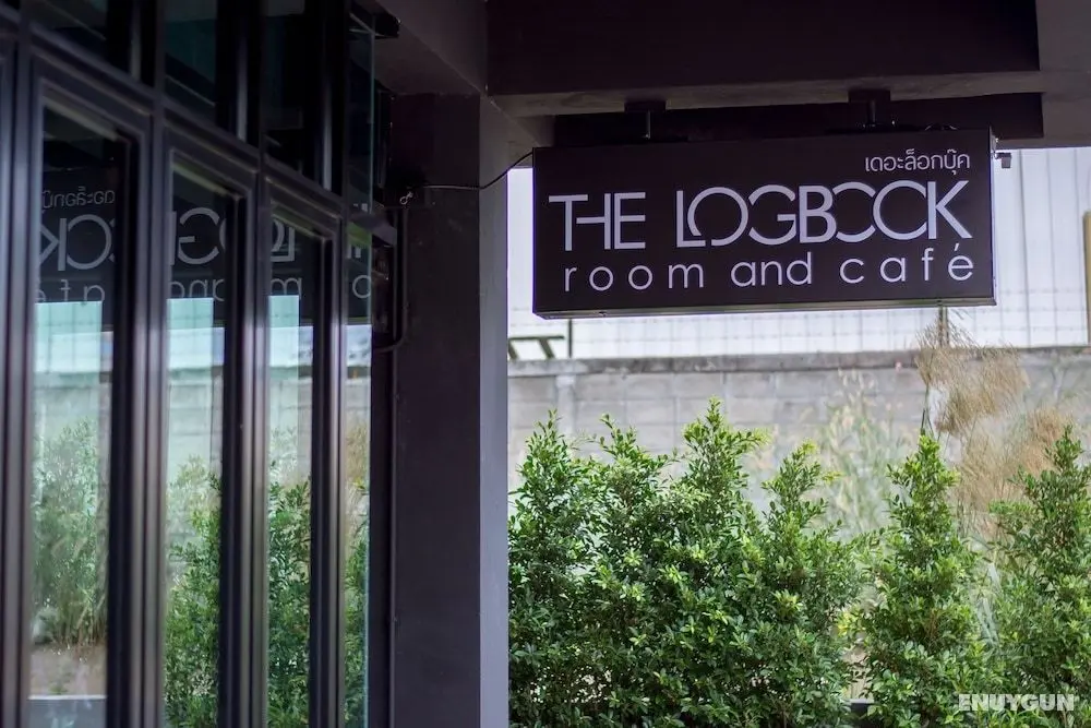 The LogBook Room and Cafe - Dış Mekan