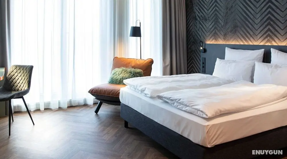 LOGINN Hotel Berlin Airport - Öne Çıkan Resim