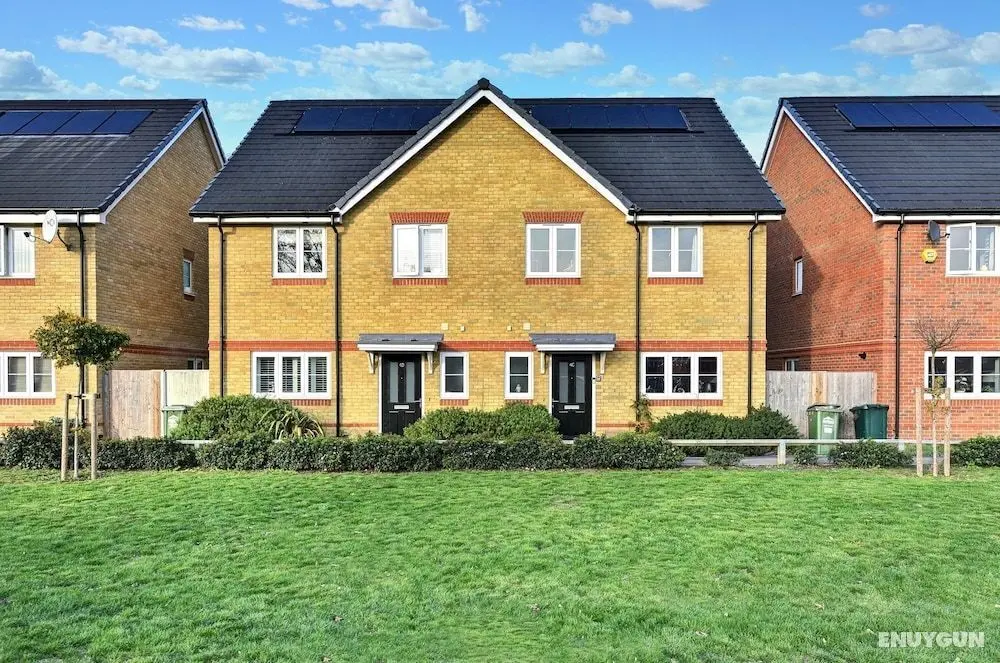 London Heathrow Living Holywell Serviced Houses - Dış Mekan