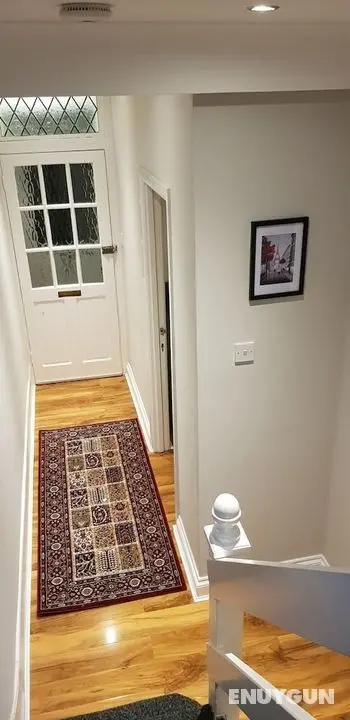 London House - Öne Çıkan Resim