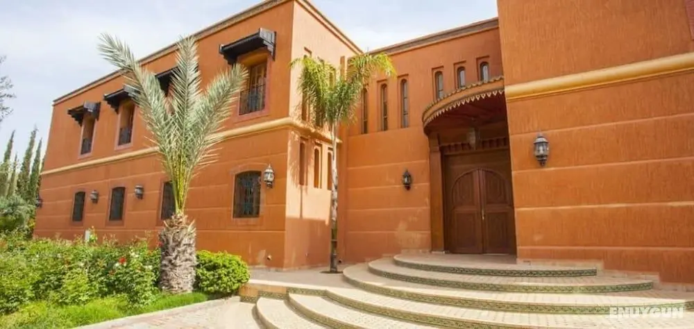 Villa London - Öne Çıkan Resim