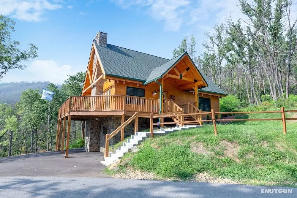 Lone Wolf Lodge by Jackson Mountain Homes - Öne Çıkan Resim