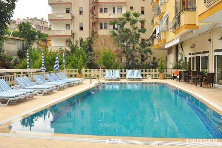 Lonicera City Kleopatra Hotel