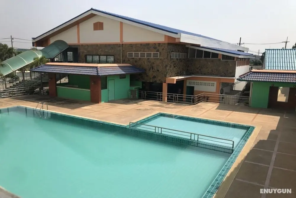 Lopburi Residence Hotel - Havuz
