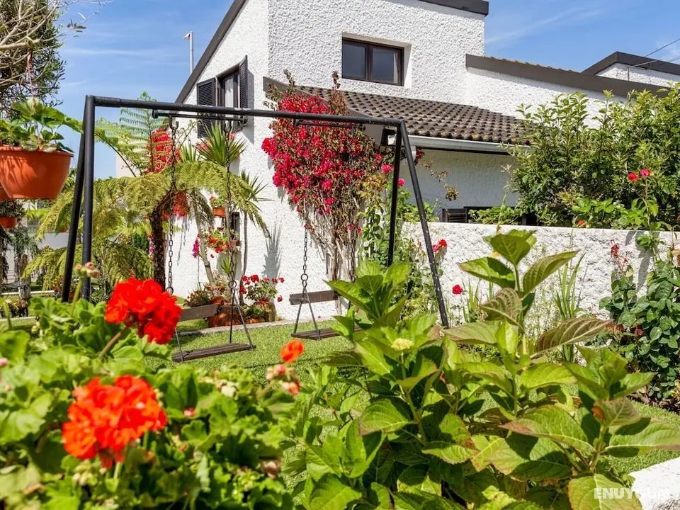 Lopes F o in F o With 2 Bedrooms and 1 5 Bathrooms - Öne Çıkan Resim