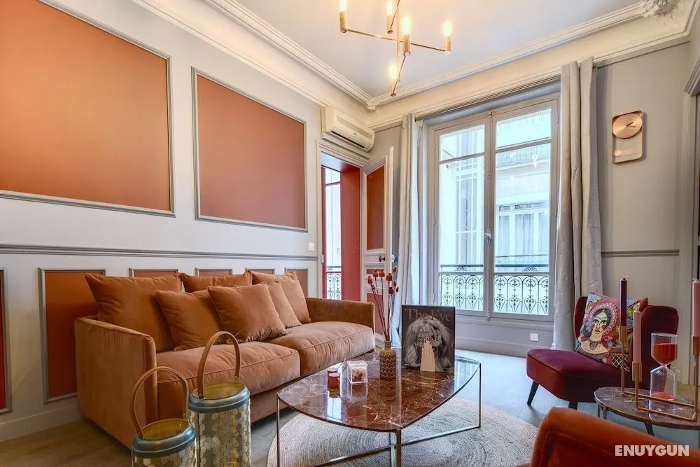 The Lord Byron Suite - Öne Çıkan Resim