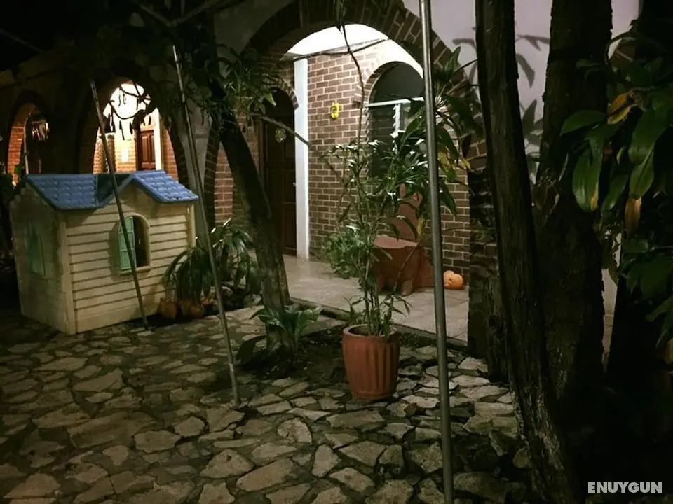 Hotel Villa Los Arcos - İç Mekan