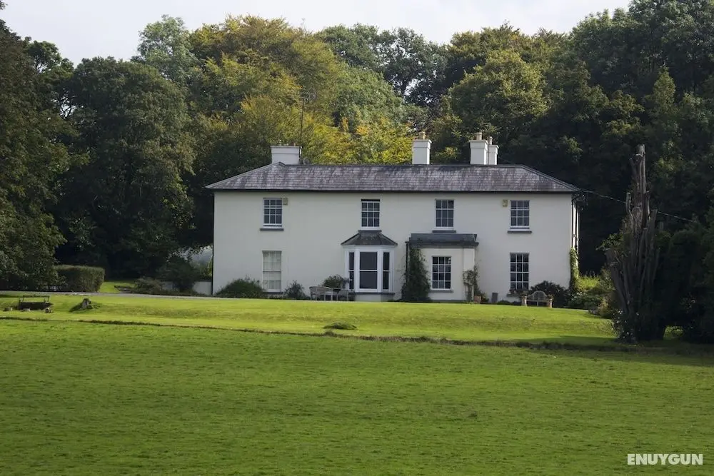 Lough Bawn House - Öne Çıkan Resim