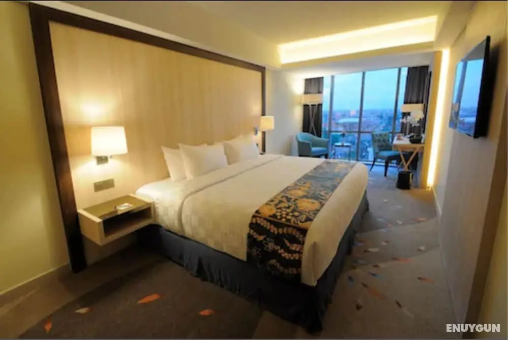 Louis Kienne Hotel Pandanaran - Öne Çıkan Resim