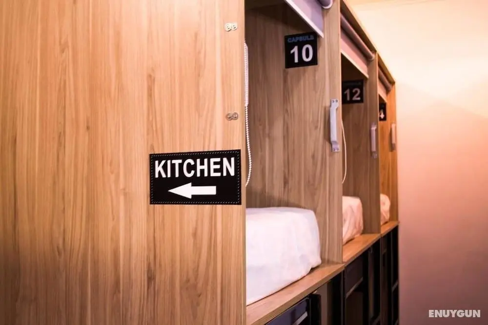 Lounge Capsule Hostel - Öne Çıkan Resim