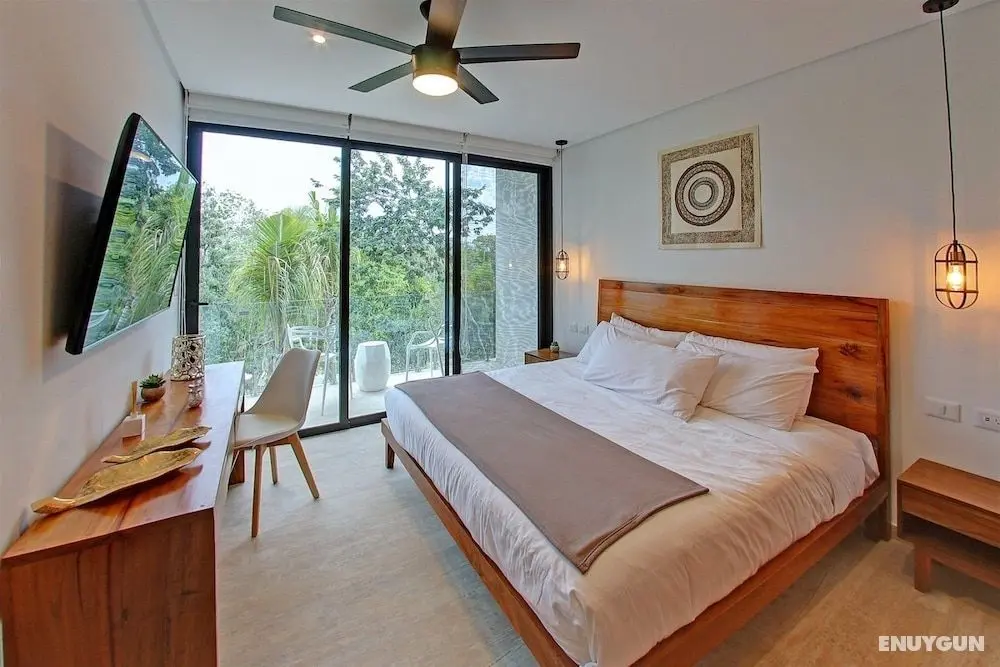 Loveboat Penthouse Studio With Private Splash Pool – PENTHOUSE 5 B – By Salt-Kisses - Oda