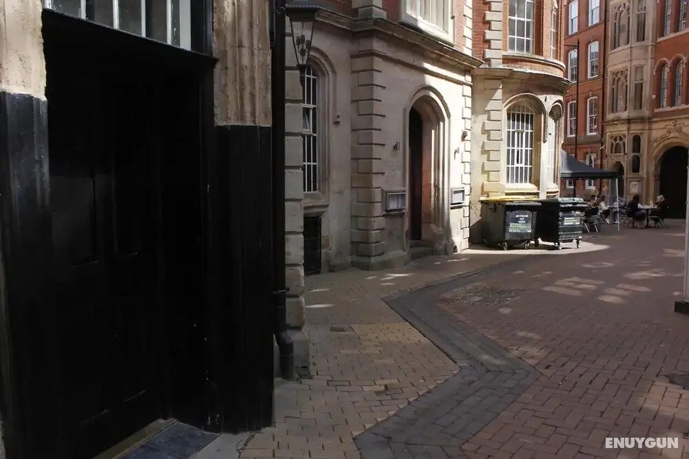 Lovely 1-bed Mezzaine Apartment in Nottingham - Dış Mekan