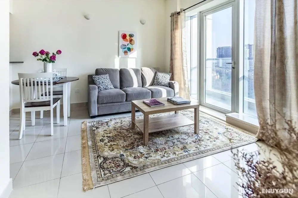 Lovely 1BR in Sports City With Golf Course Views! - Öne Çıkan Resim