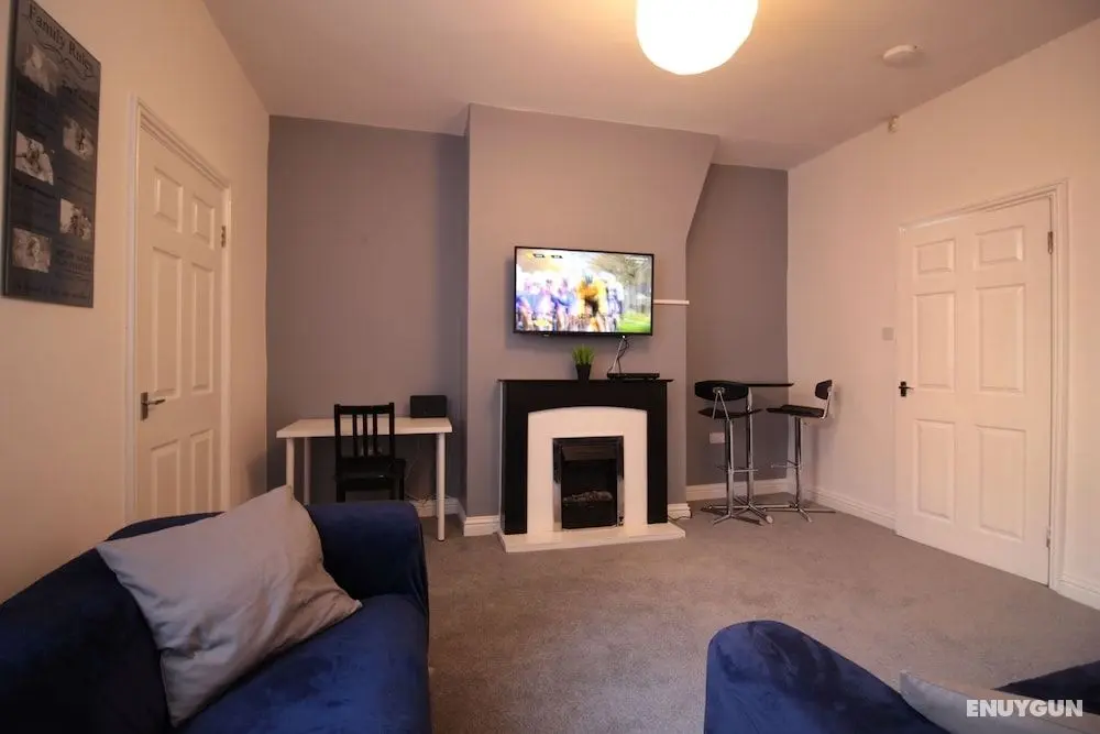 Lovely 2-bed Downstairs Apartment - Öne Çıkan Resim