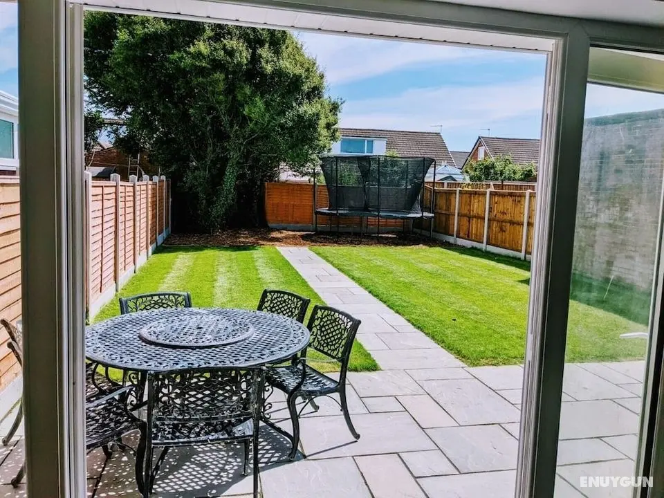 Lovely 3-bed House in Lytham Saint Annes - Öne Çıkan Resim