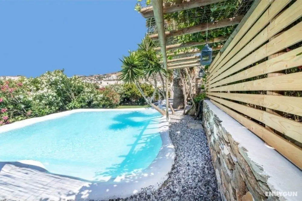 Lovely 3-Bedroom House in Tinos - Öne Çıkan Resim