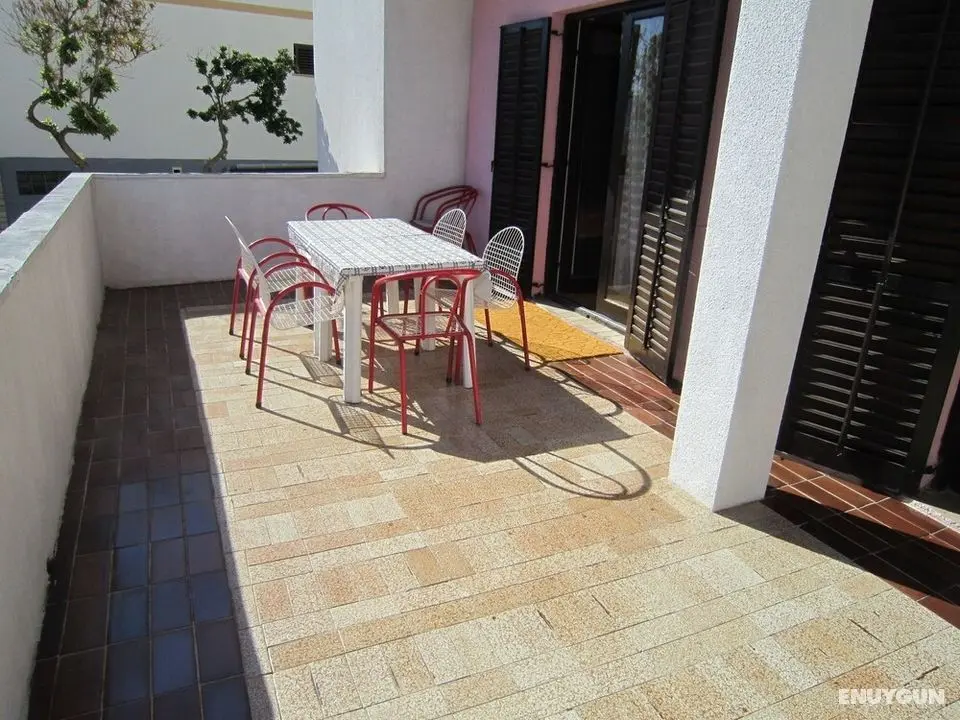 Lovely Apartment in Dalmatia With Garden - Öne Çıkan Resim