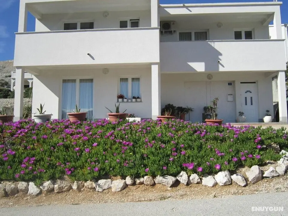 Lovely Apartment With Roof Terrace and Sea View, Near the Beach - Öne Çıkan Resim