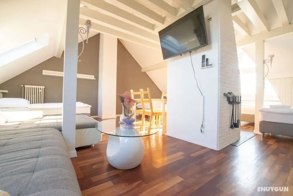 Lovely City House - Öne Çıkan Resim