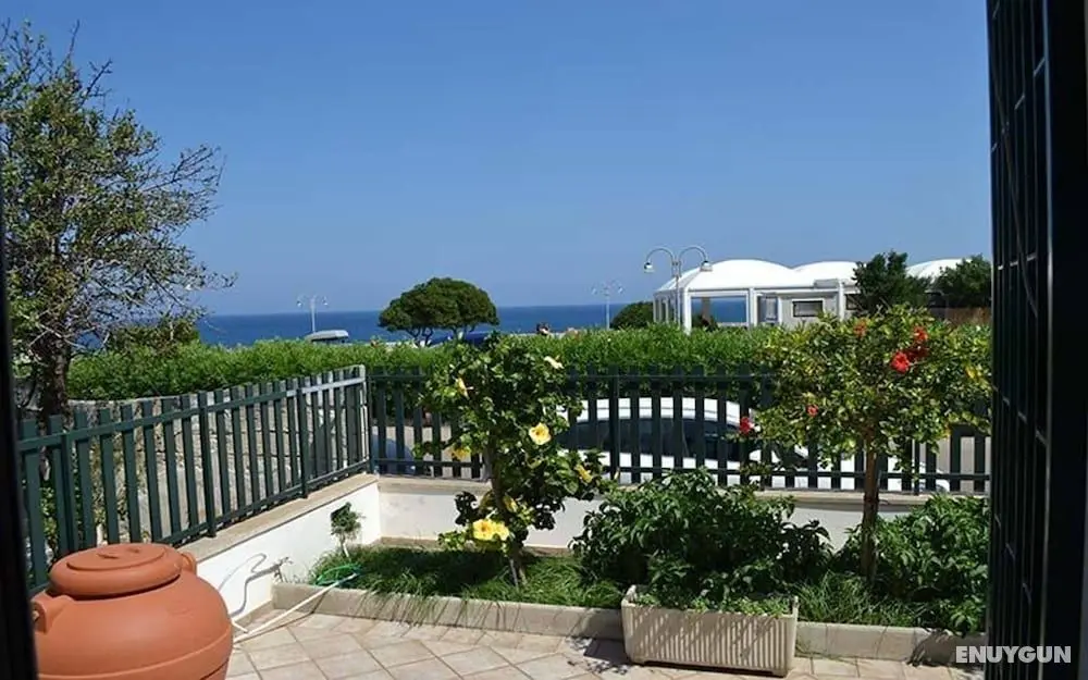 Lovely Holiday Apartment Quadrilocale Con Vista Mare Pt51 With Terrace Sea - Öne Çıkan Resim