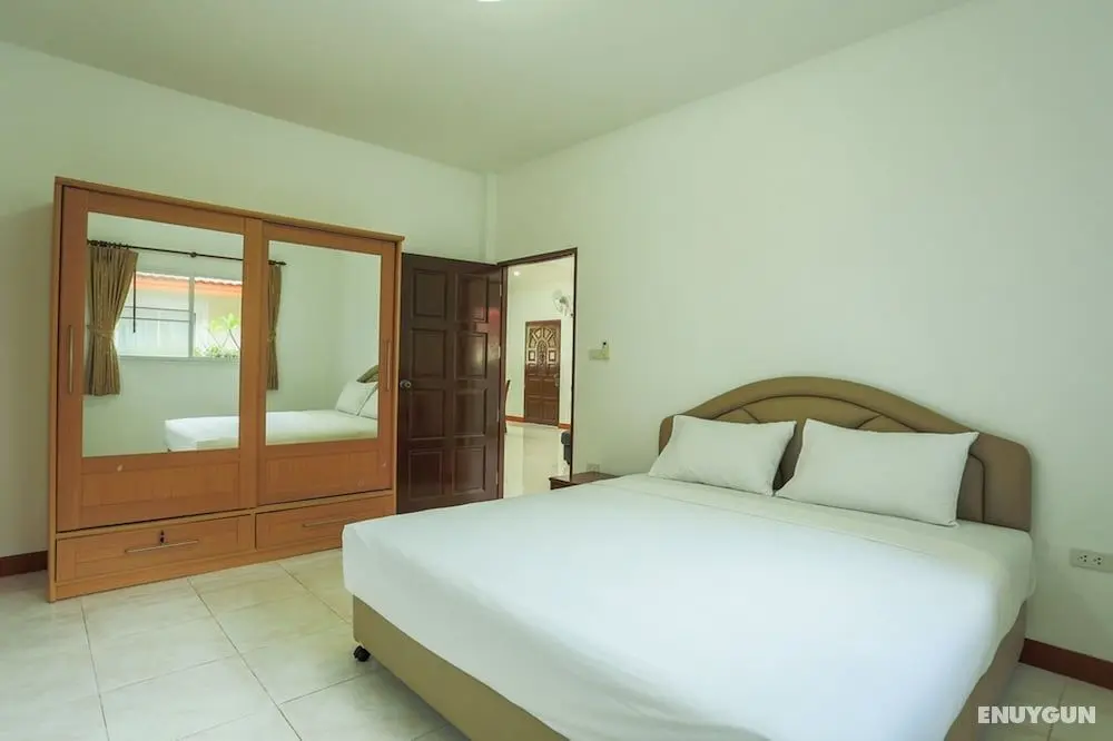 Lovely House With Access to Large Swimming Pool and Near Chalong Pier - Oda