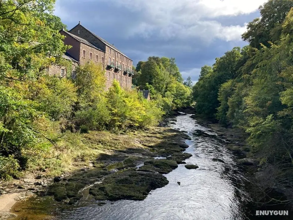 Lovely Riverside Perthshire Flat - Sleeps 8 - Öne Çıkan Resim