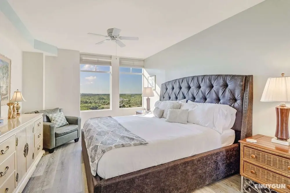 Lovers Key Resort 901 - Oda