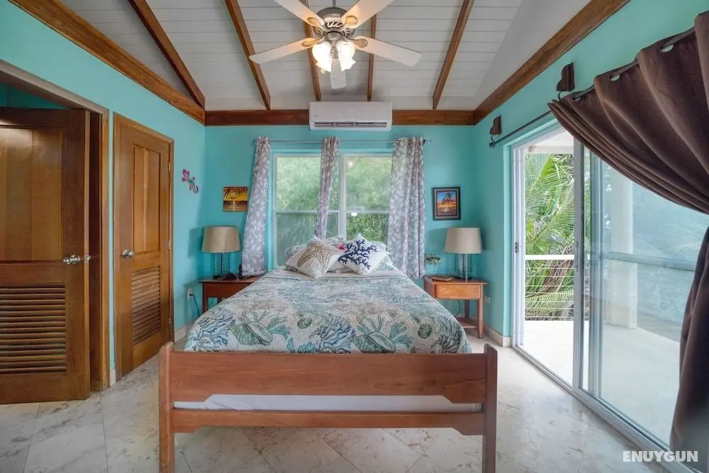 Lucky Duck Villa - Private Beach Escape - Oda
