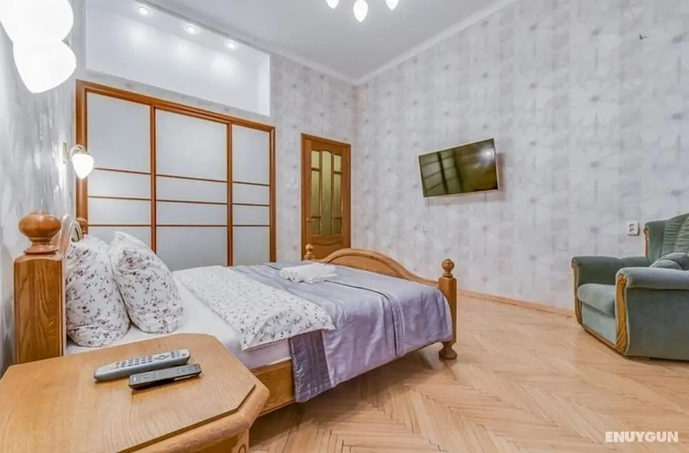 Ludwig Apartments on 4-ya liniya - Öne Çıkan Resim