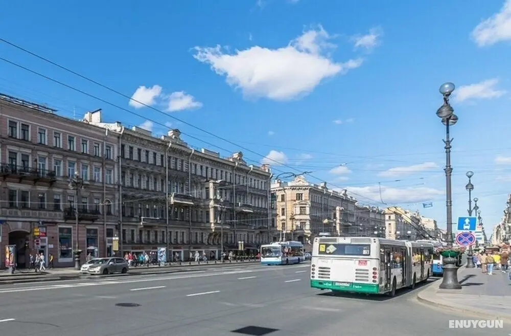 Ludwig Apartments on Nevsky 79 - Dış Mekan