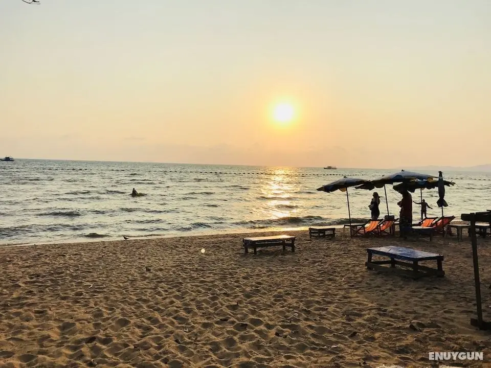 Lumpini Seaview Jomtien by Robbin - Oda Manzaraları