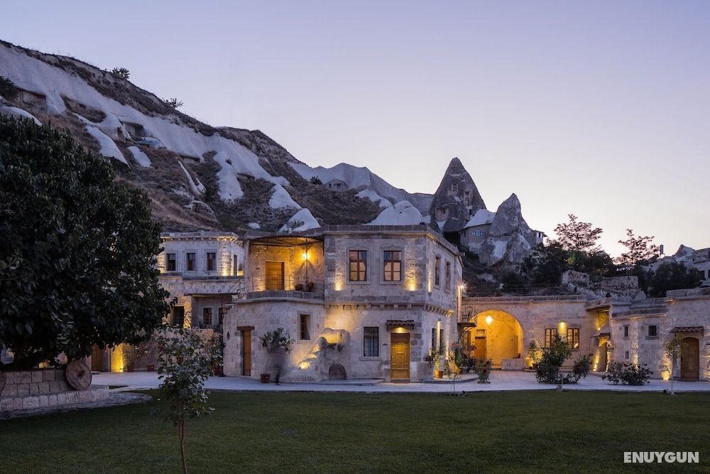 Lunar Cappadocia Hotel
