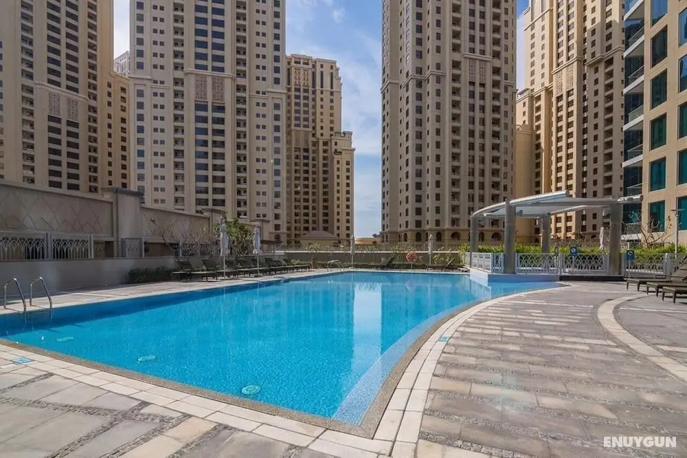 Luton Vacation Home Aurora Tower - Öne Çıkan Resim