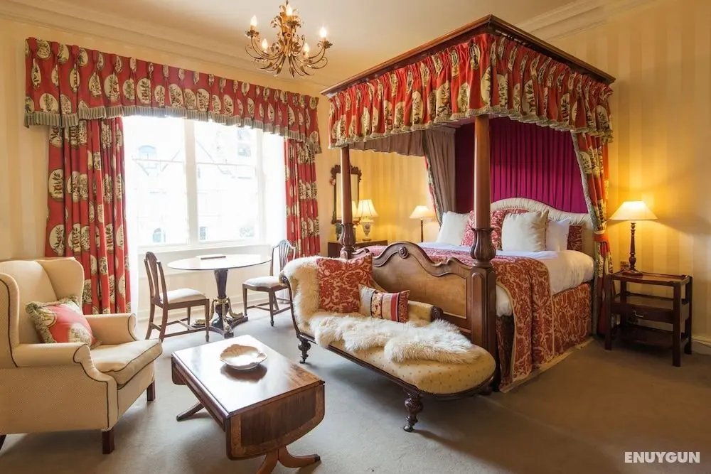 Luttrell Arms Hotel - Öne Çıkan Resim
