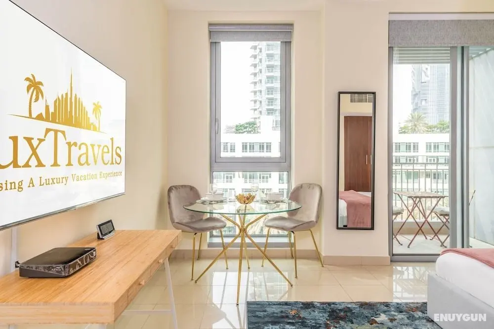 Lux BnB Stand Point Tower - BLVD Views - Öne Çıkan Resim