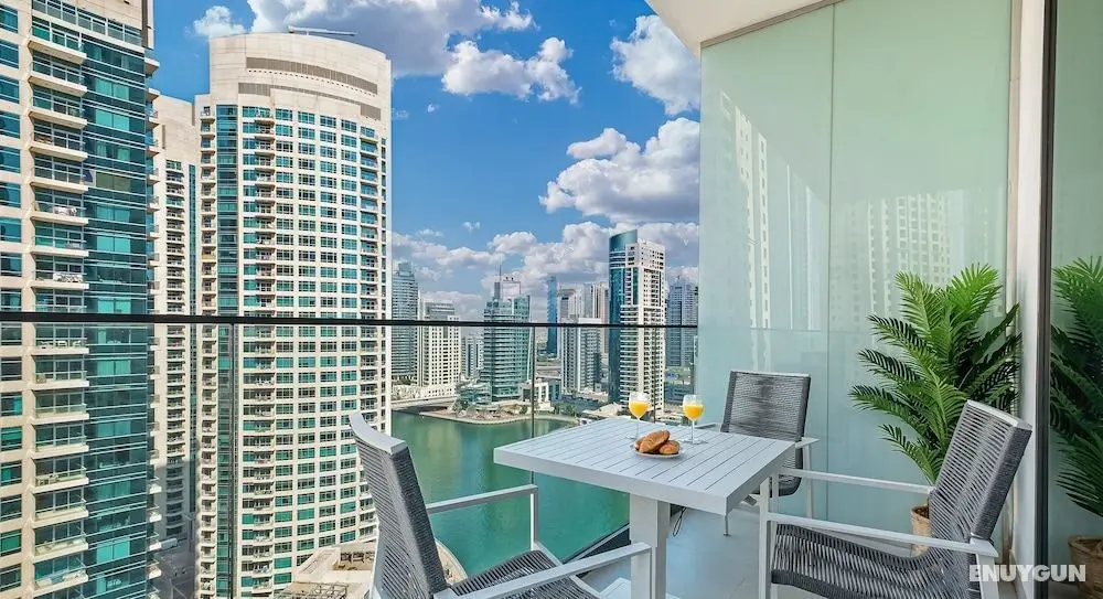 LUX Contemporary Suite Marina View 4 - Öne Çıkan Resim