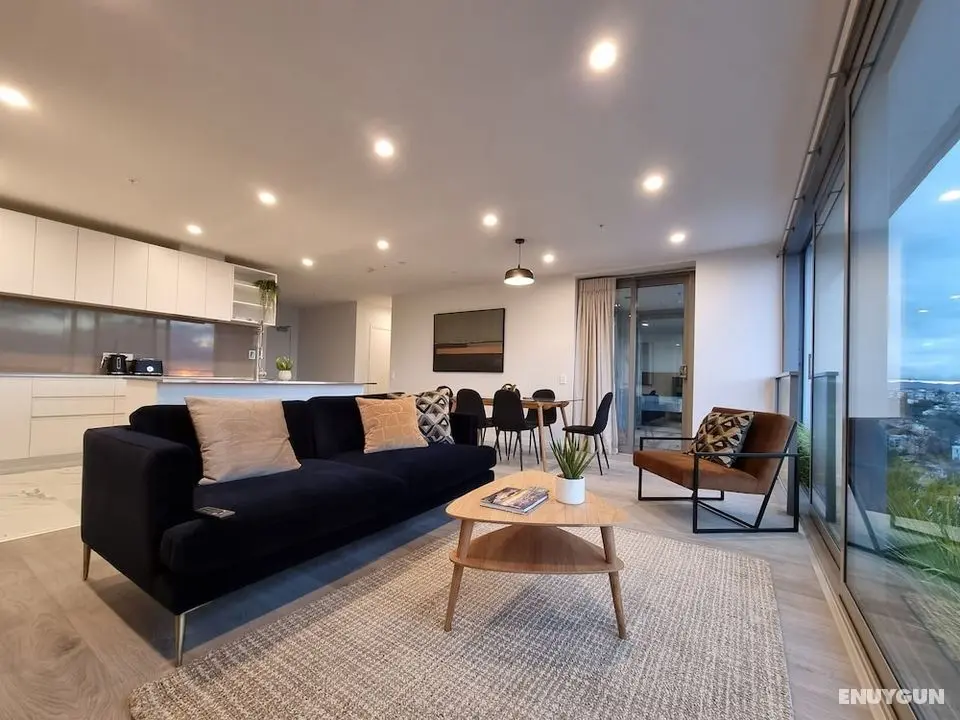 Luxe Apt w Harbour-Sunset Views -Parking - Öne Çıkan Resim