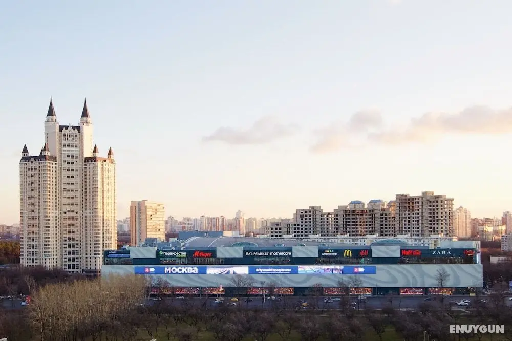 LUXKV Apartment on Gerasima Kurina - Konum Öne Çıkanlar