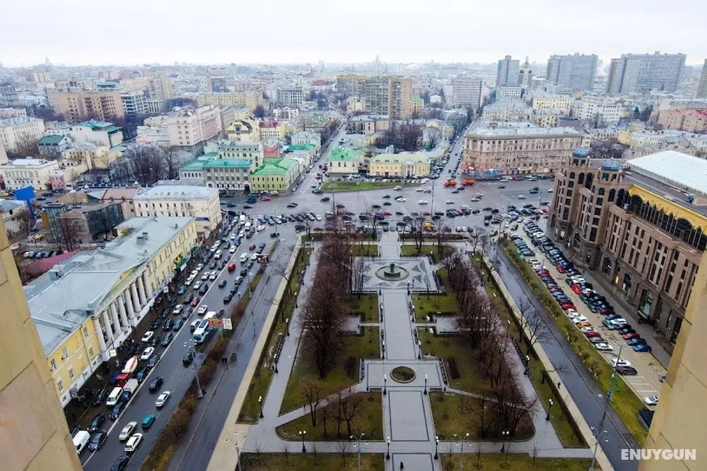 LUXKV Apartment on Kudrinskaya Square - Oda Manzaraları