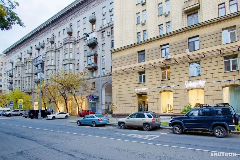 LUXKV Apartment on Nikolayeva - Dış Mekan