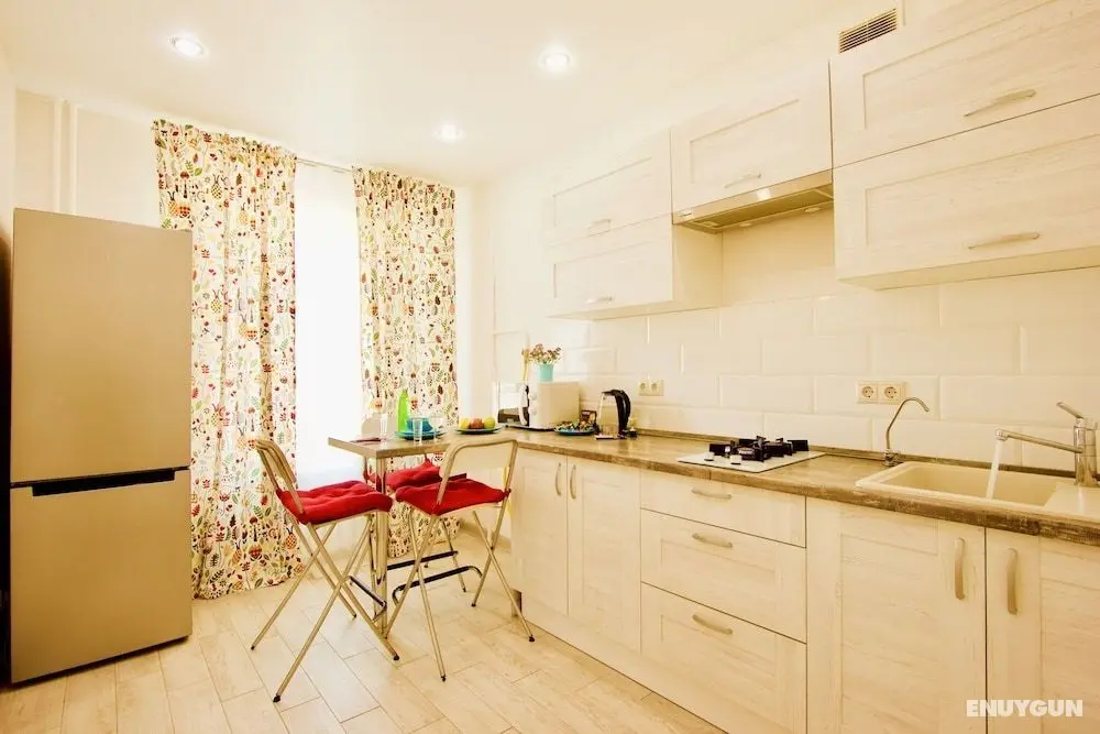 LUXKV Apartment on Nikoloyamskiy 3A - Öne Çıkan Resim