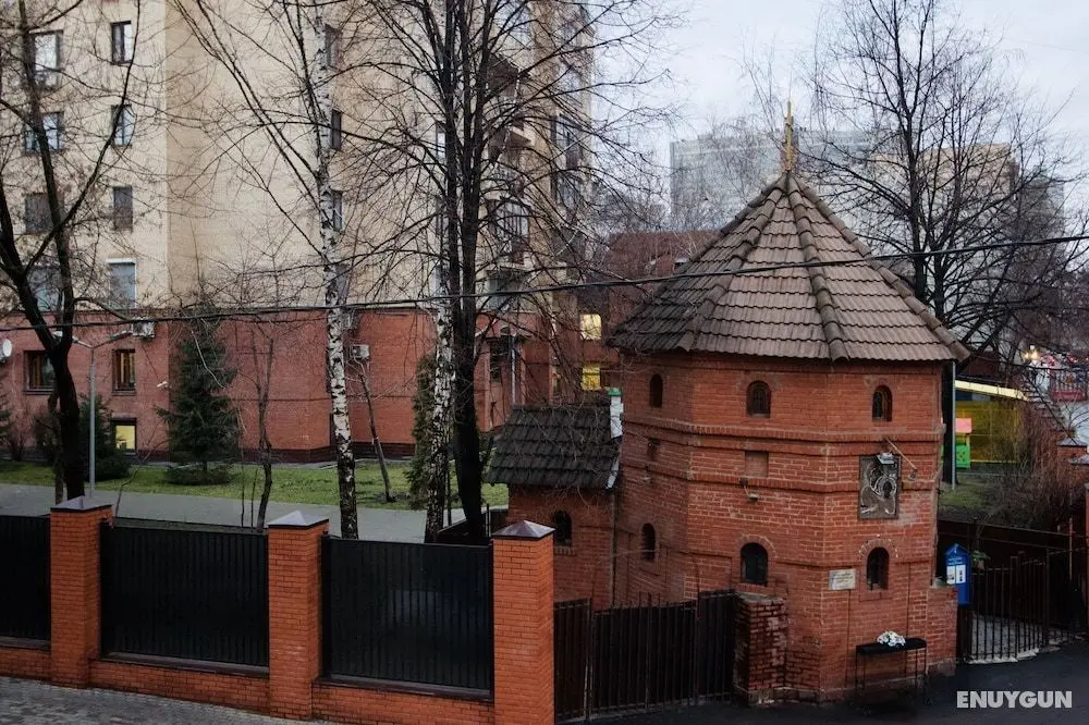 LUXKV Apartment on Sivtsev Vrazhek - Konum Öne Çıkanlar
