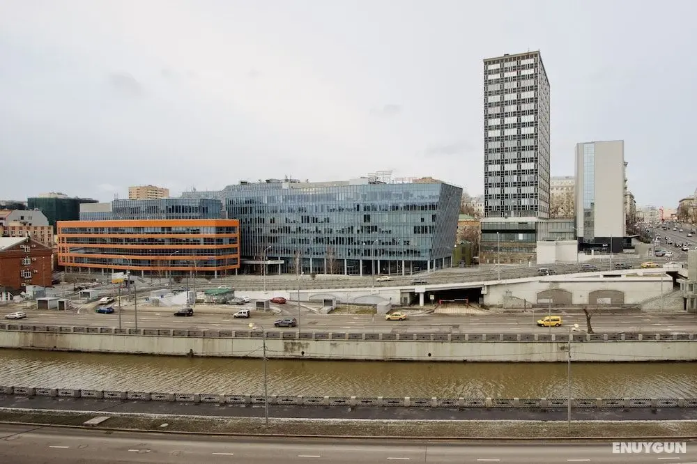 LUXKV Apartment on Zemlyanoy Val 52 - Konum Öne Çıkanlar