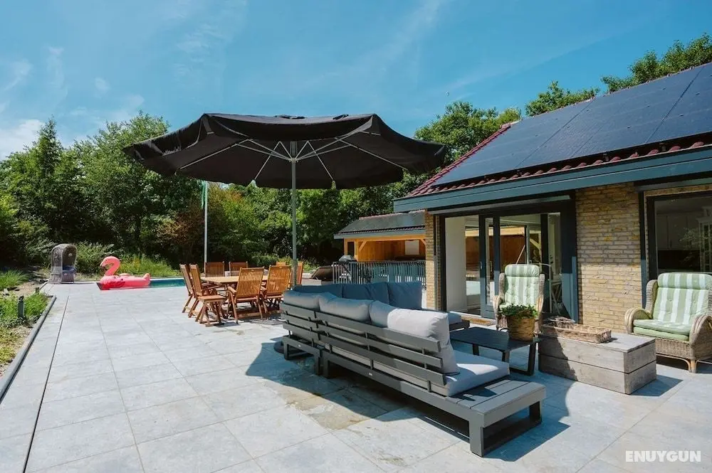 Luxurious 16-person Villa With Swimming Pool Sauna Outdoor Kitchen With BBQ - Öne Çıkan Resim