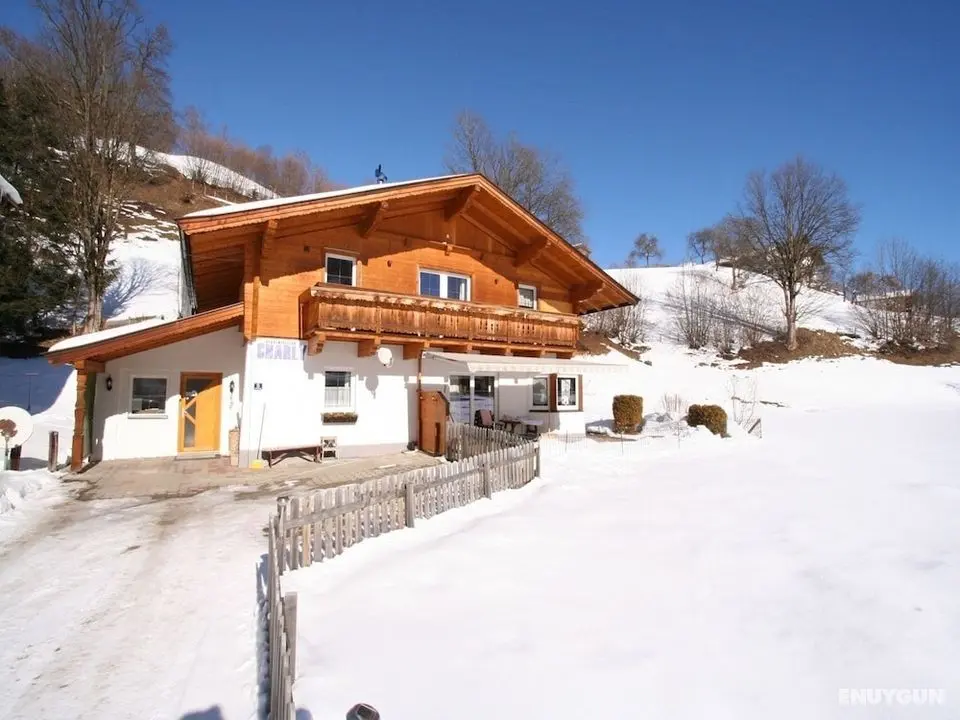 Luxurious Apartment in Brixen im Thale Tyrol With Balcony - Öne Çıkan Resim
