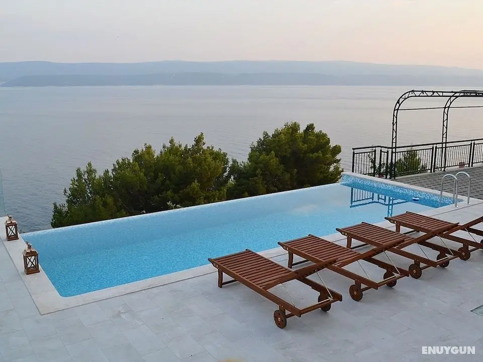 Luxurious Apartment in Dalmatia Near the Sea - Öne Çıkan Resim