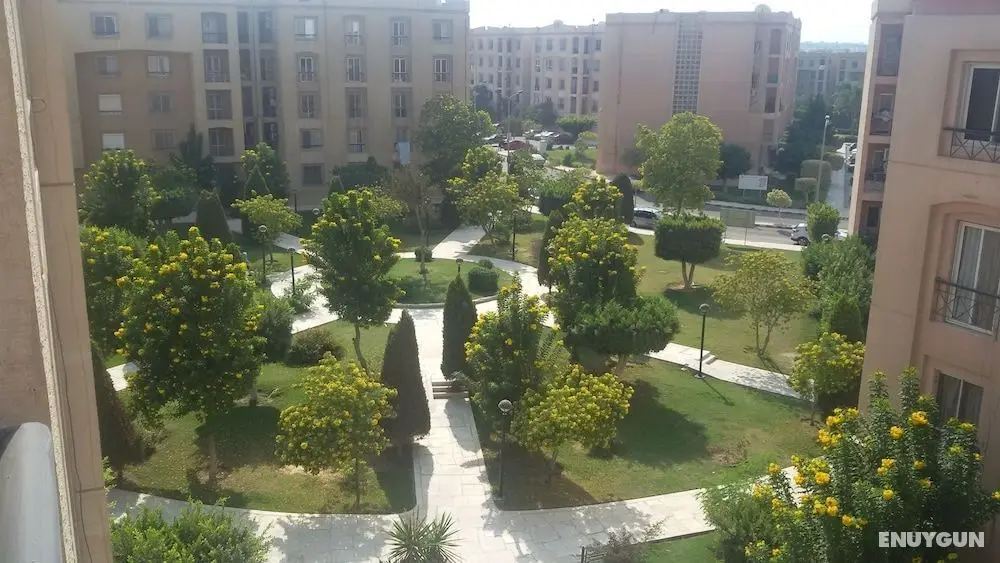 Luxurious Apartment in El Rehab City - Oda Manzaraları